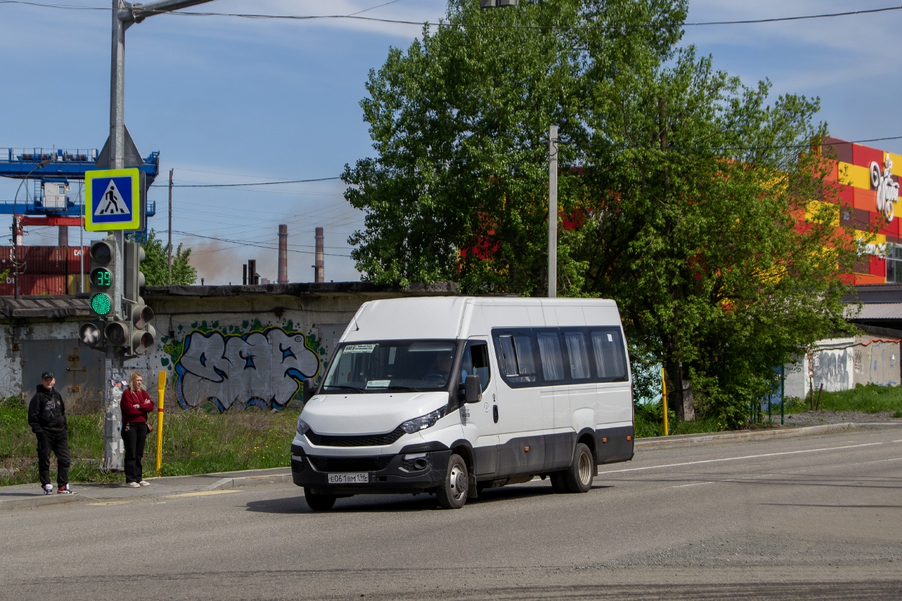 Свердловская область, Росвэн-3284 (IVECO Daily) № Е 061 ВМ 196