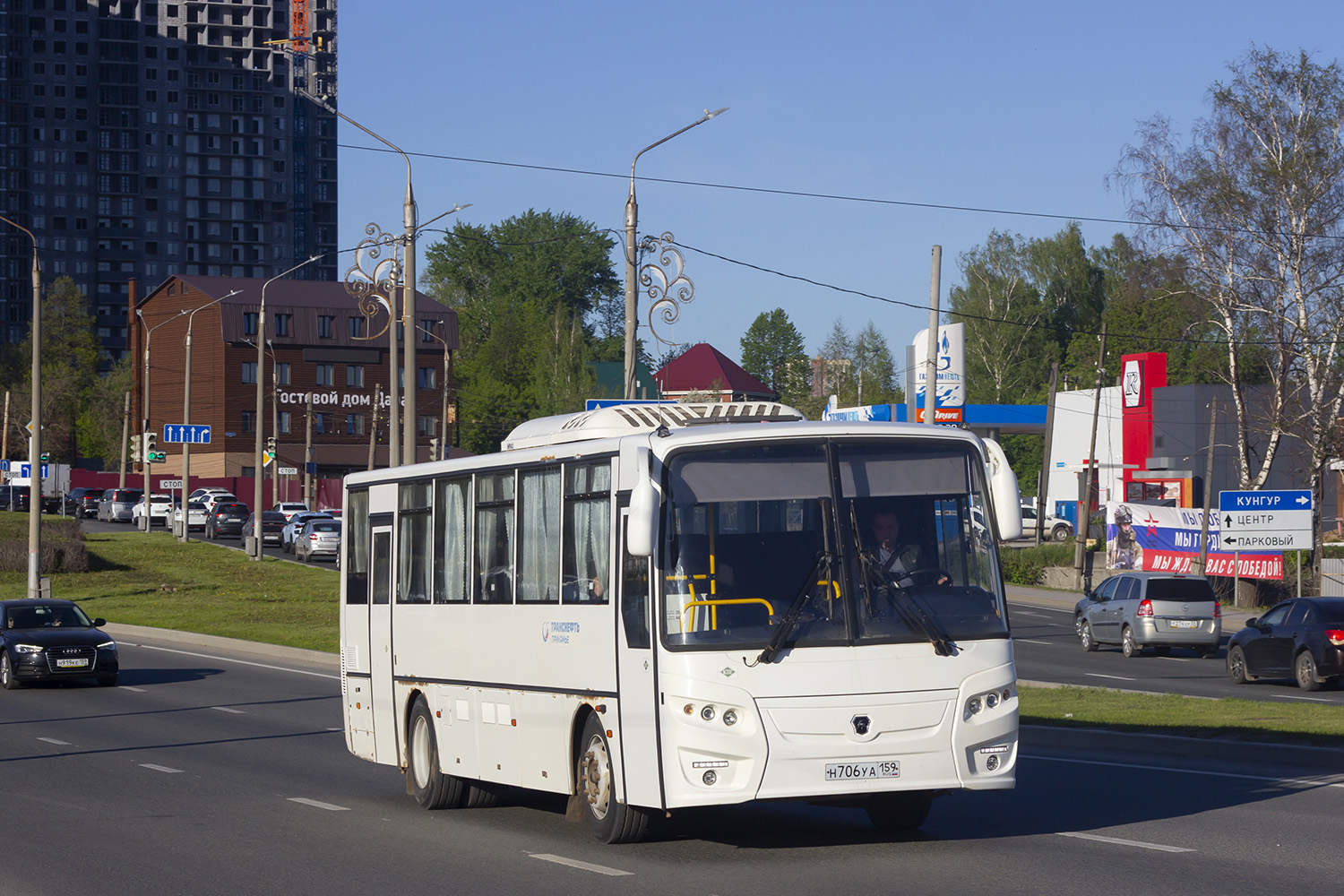 Пермский край, КАвЗ-4238-81 № Н 706 УА 159