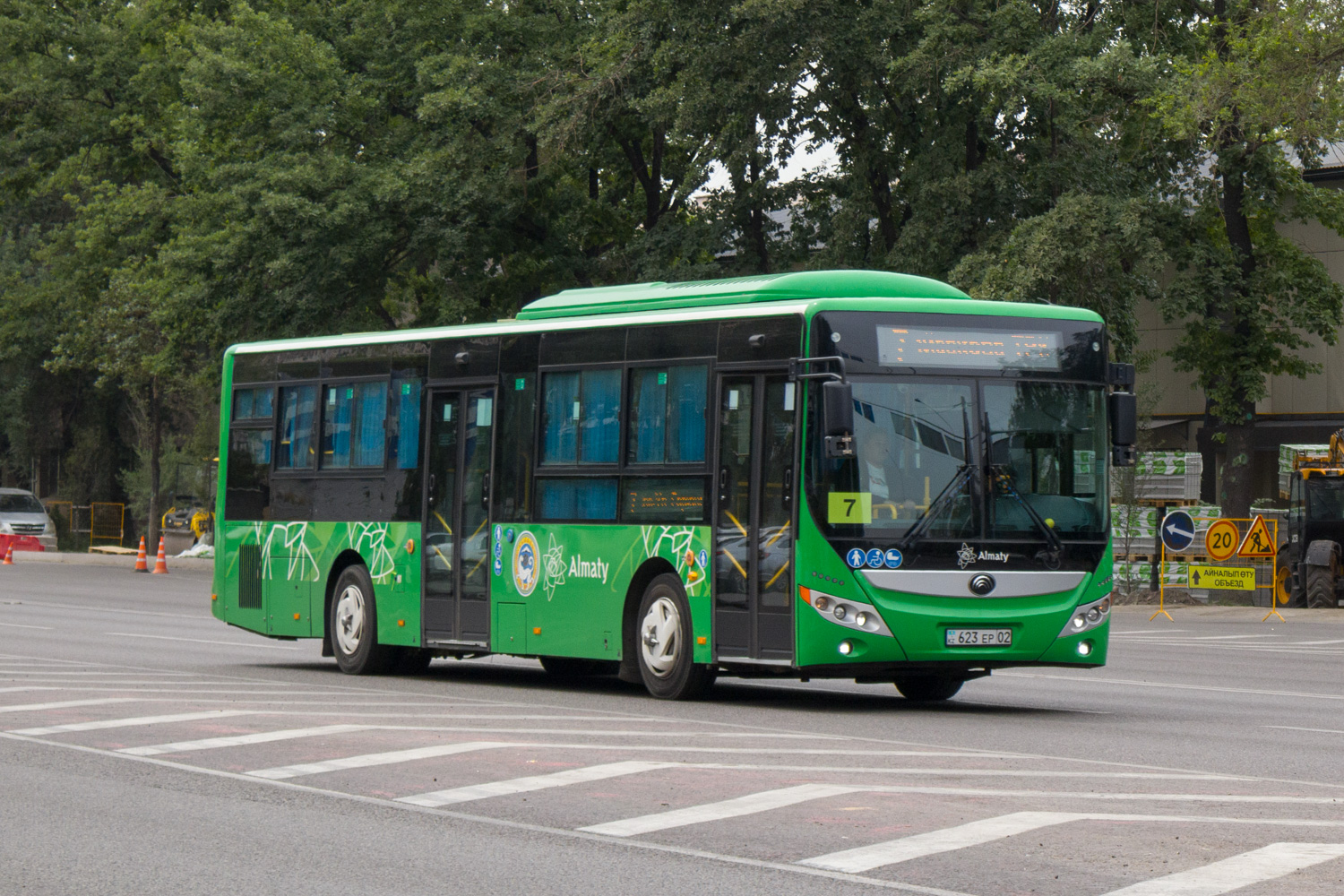 Алматы, Yutong ZK6118HGA (QazTehna) № 623 EP 02