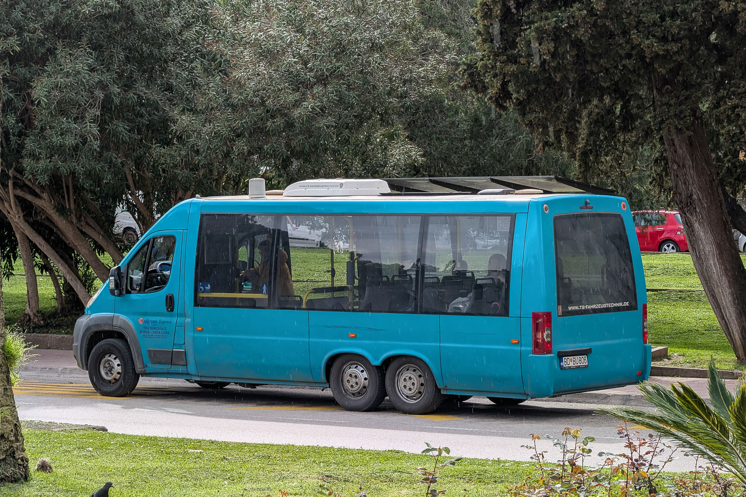 Черногория, TS Maxi Shuttle № BD BU806