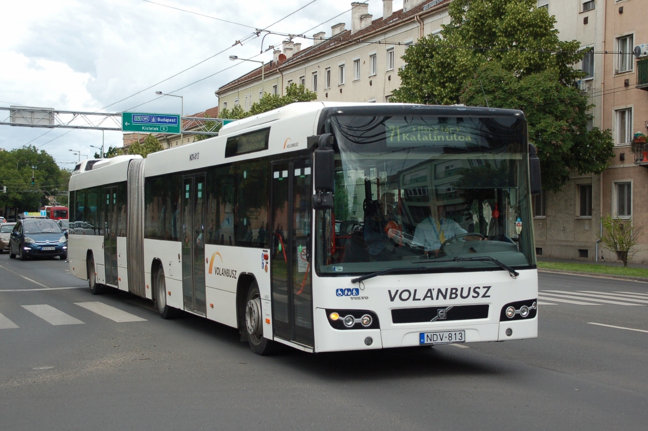 Венгрия, Volvo 7700A № NDV-813