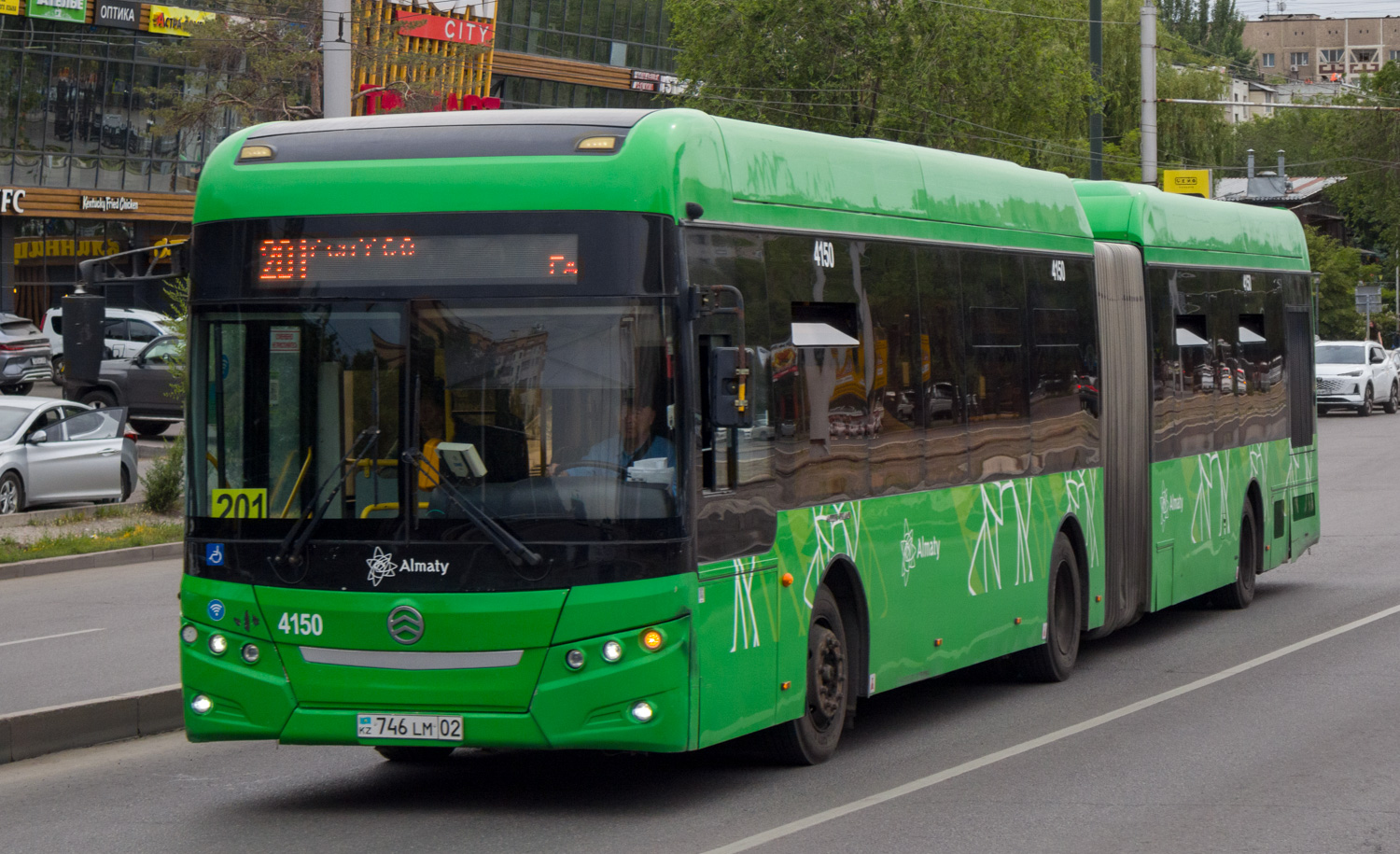 Алматы, Golden Dragon XML6185J13C (Hyundai Trans Auto) № 4150