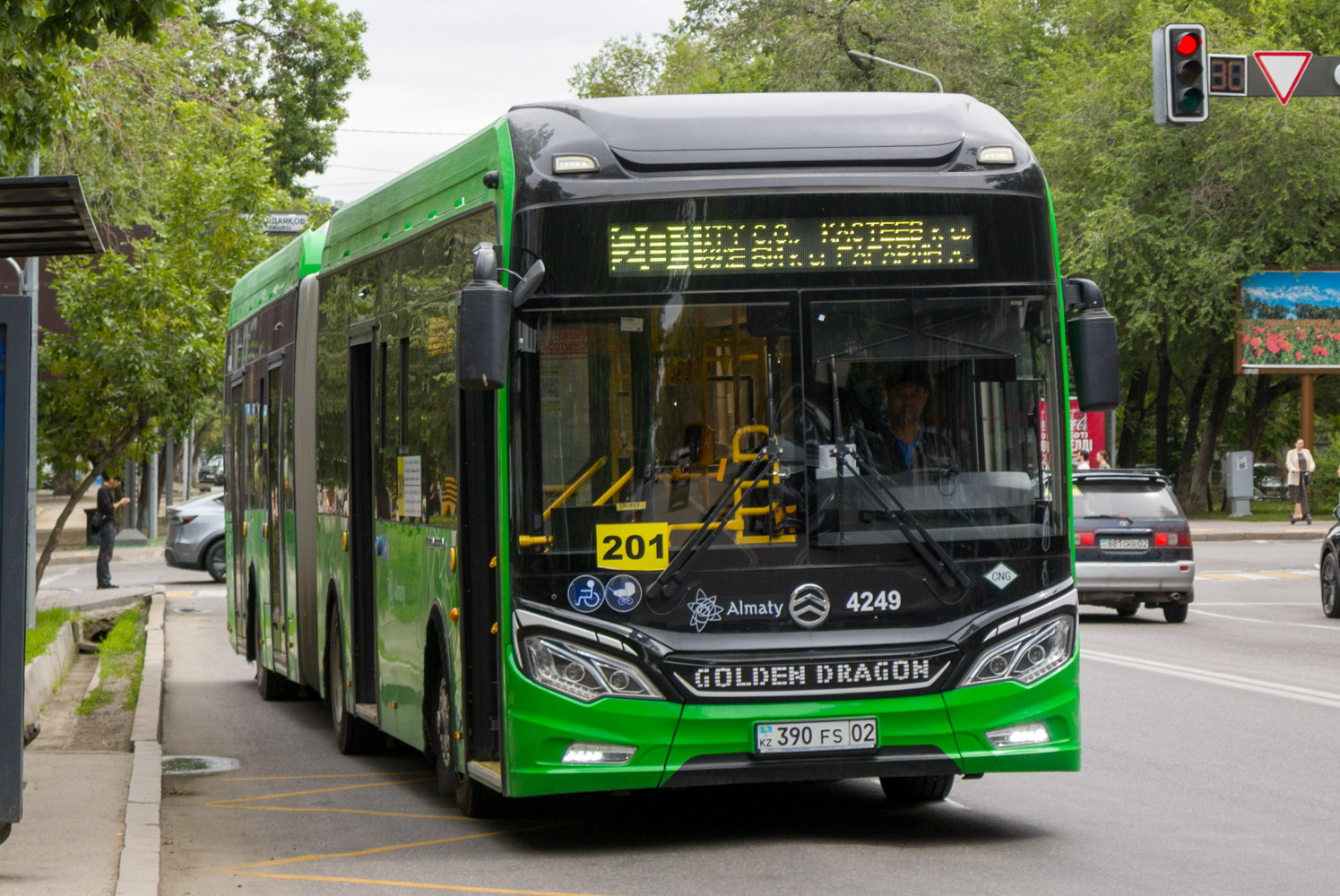 Алматы, Golden Dragon XML6185J13C (Hyundai Trans Auto) № 4249