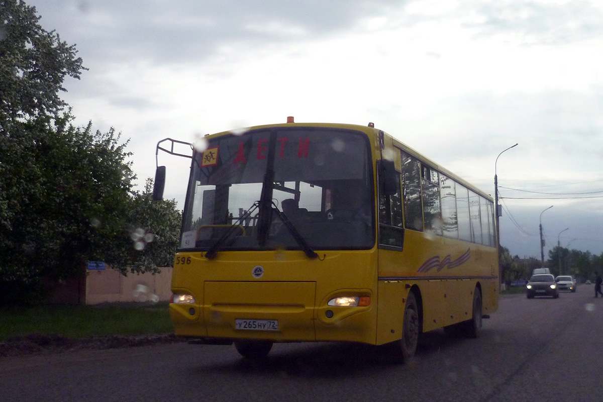 Тюменская область, КАвЗ-4238-65 № 596