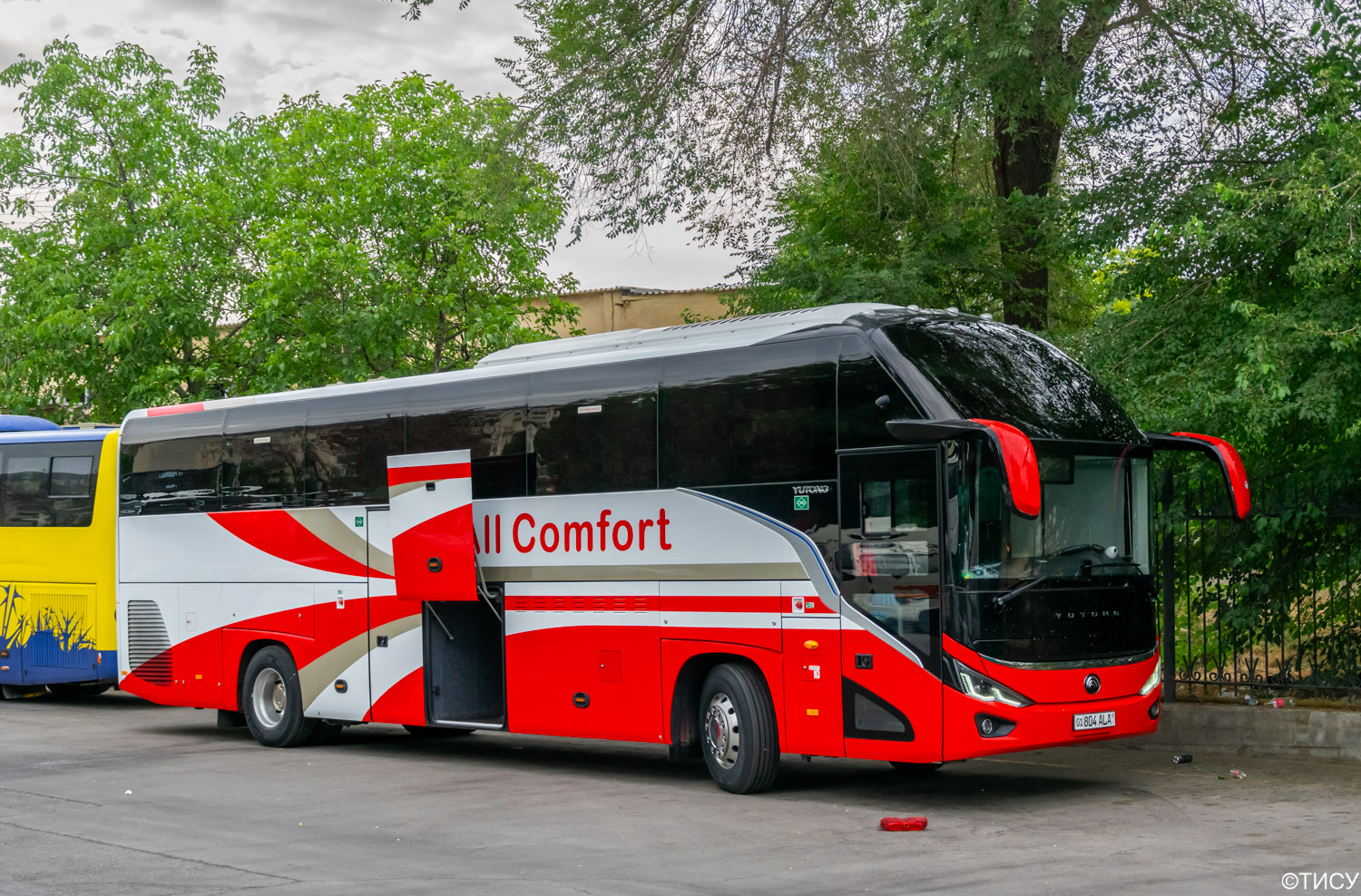 Узбекистан, Yutong C12PRO (ZK6128HN) № 01 804 ALA