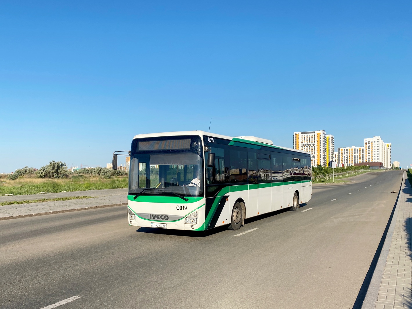 Астана, IVECO Crossway LE 13M (СарыаркаАвтоПром) № O019