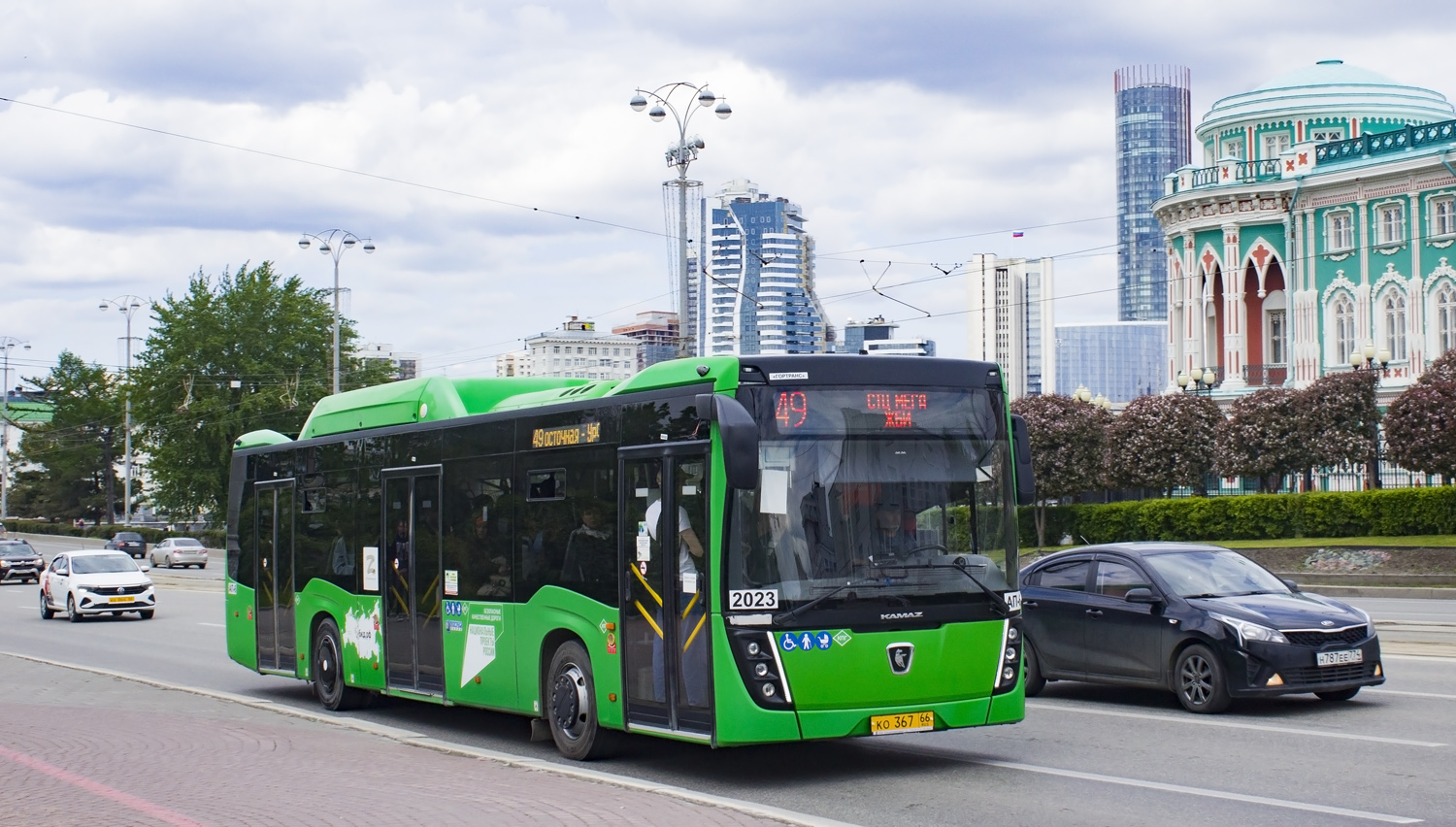 Свердловская область, НефАЗ-5299-40-57 (CNG) № 2023