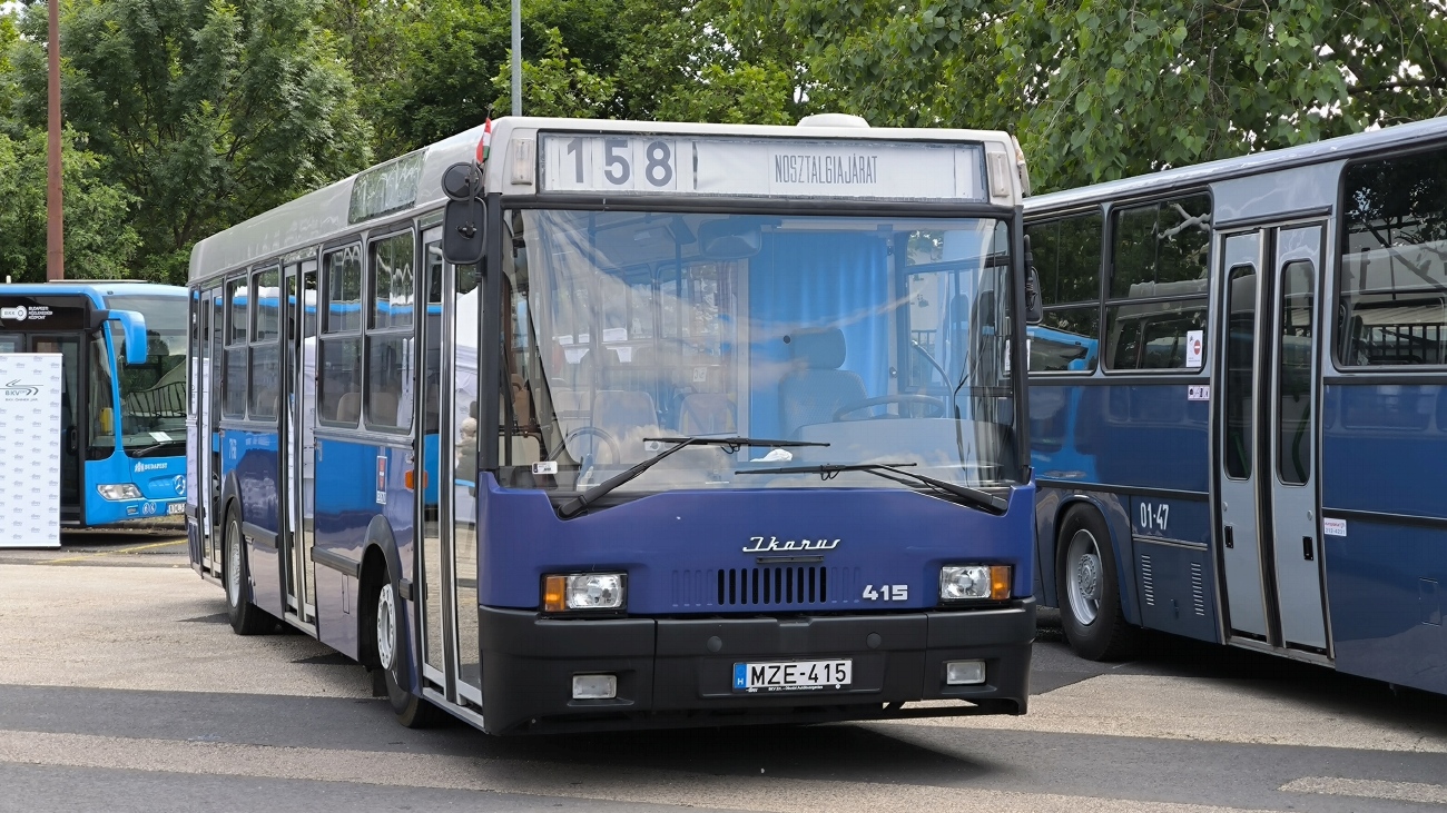 Венгрия, Ikarus 415.04 № 71-56; Венгрия — Дни открытых дверей Венгрия, Ikarus 415.04 № 71-56; Венгрия — Дни открытых дверей
