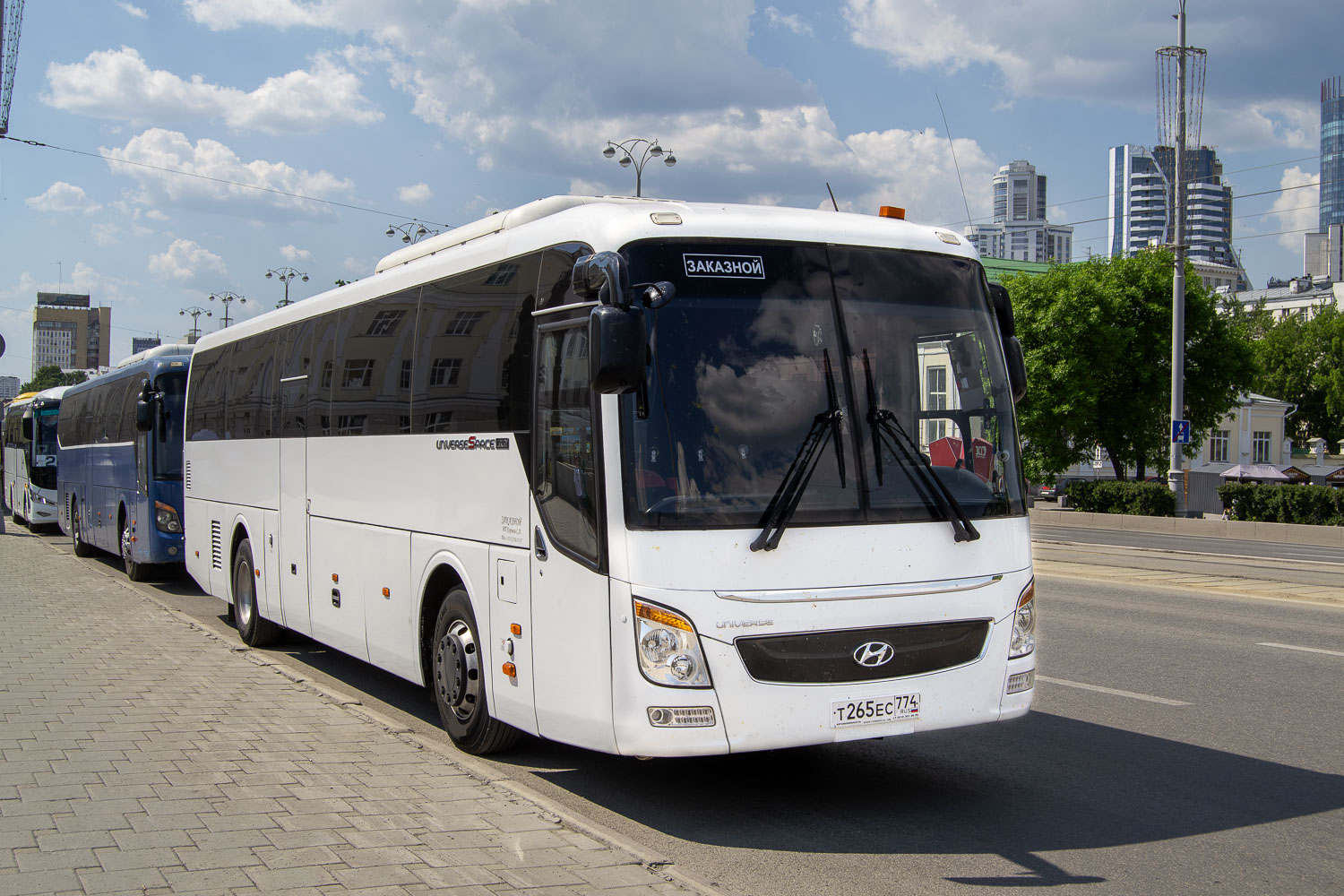 Челябинская область, Hyundai Universe Space Luxury № Т 265 ЕС 774