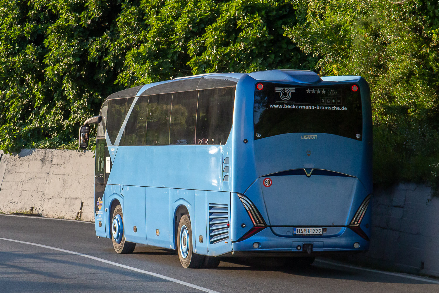Черногория, Viseon V022 C10 № BA BF772