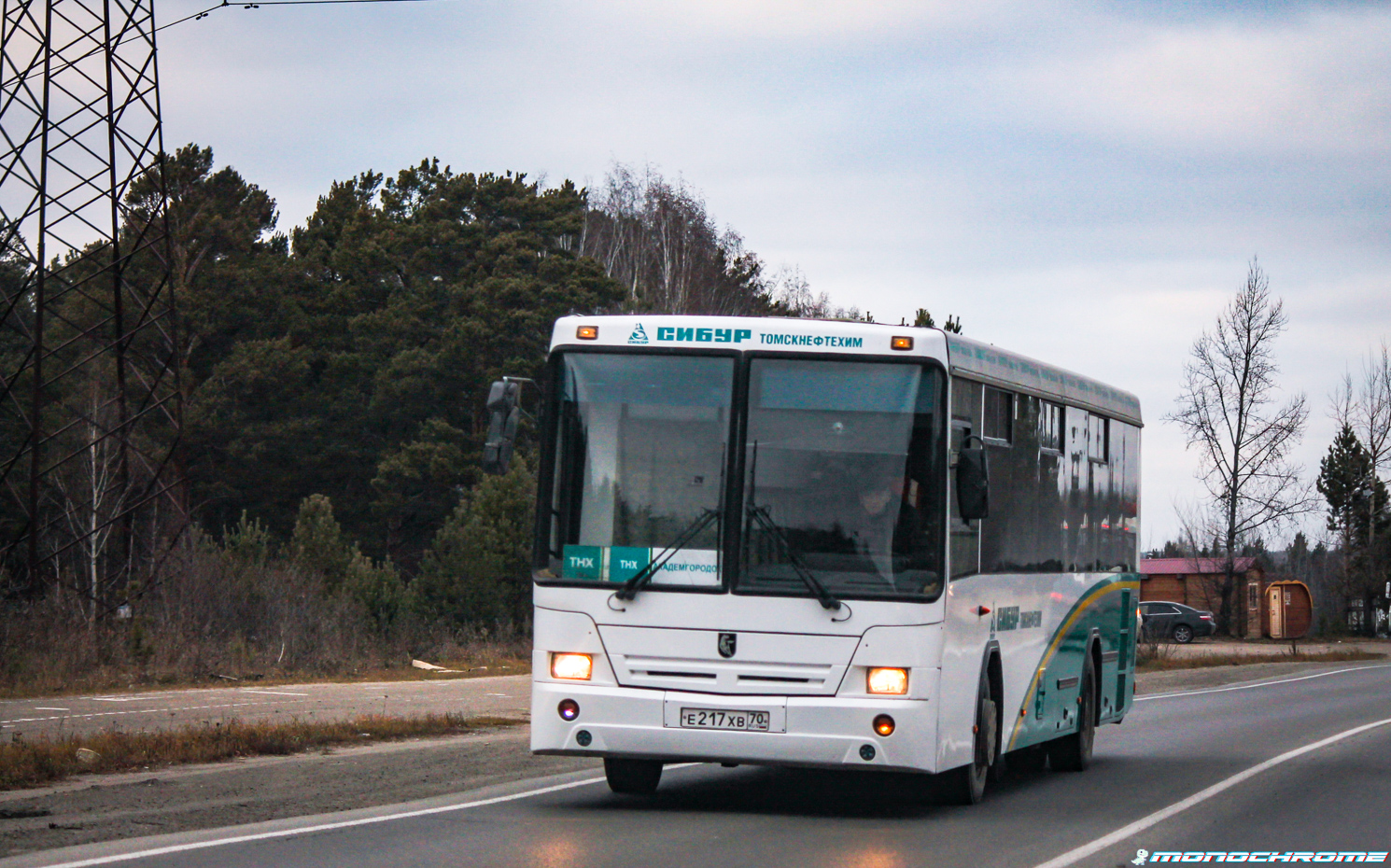 Томская область, НефАЗ-5299-10-32 № Е 217 ХВ 70