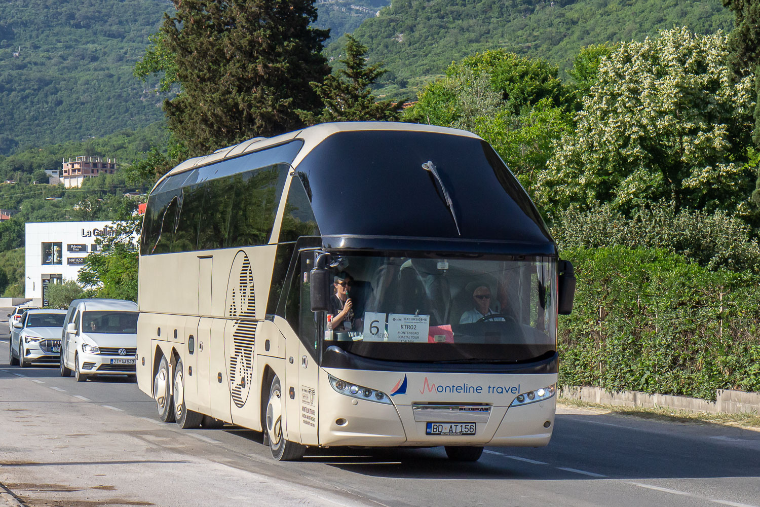Черногория, Neoplan P11 N5217/3SHD Starliner C № BD AT156