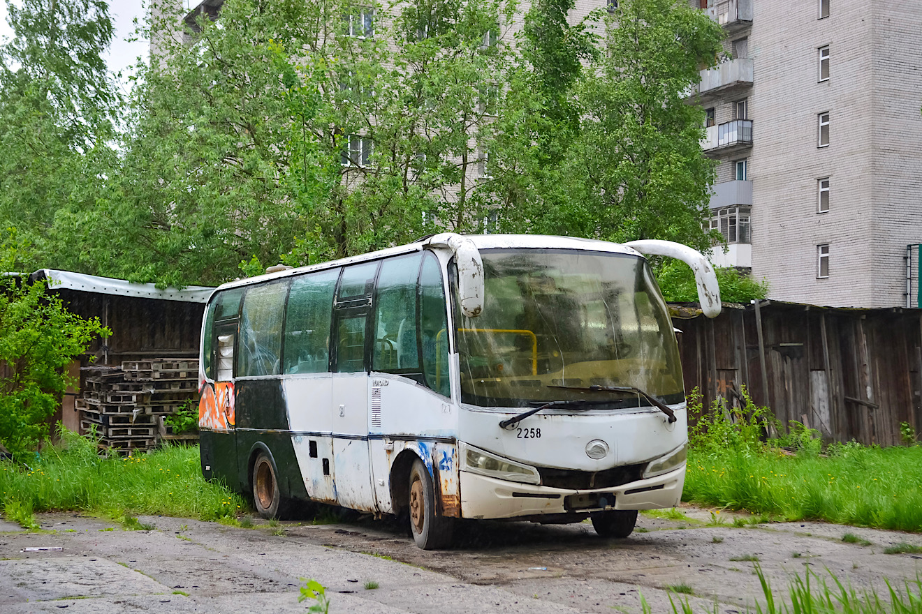 Obwód archangielski, Yutong ZK6737D Nr Т 221 АЕ 55