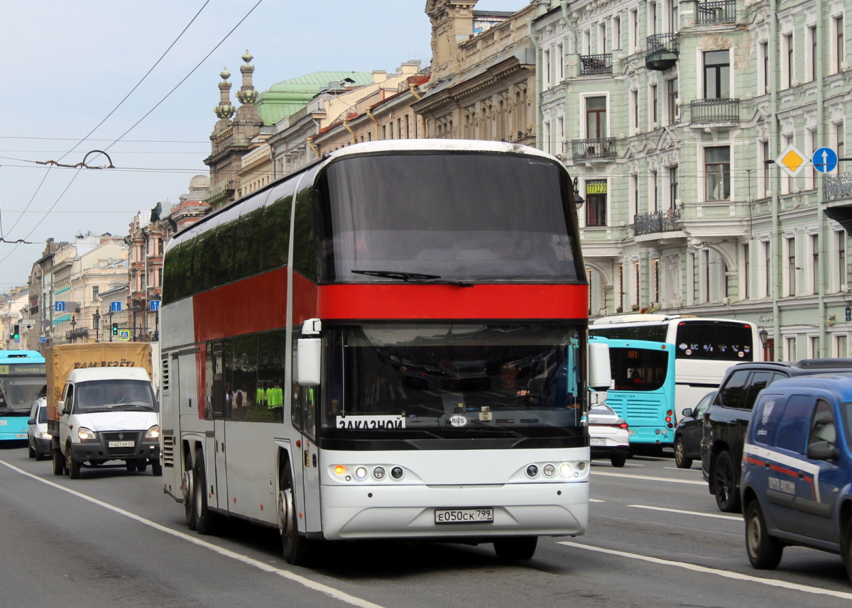 Московская область, Neoplan N122/3L Skyliner № Е 050 СК 799 Московская область, Neoplan N122/3L Skyliner № Е 050 СК 799