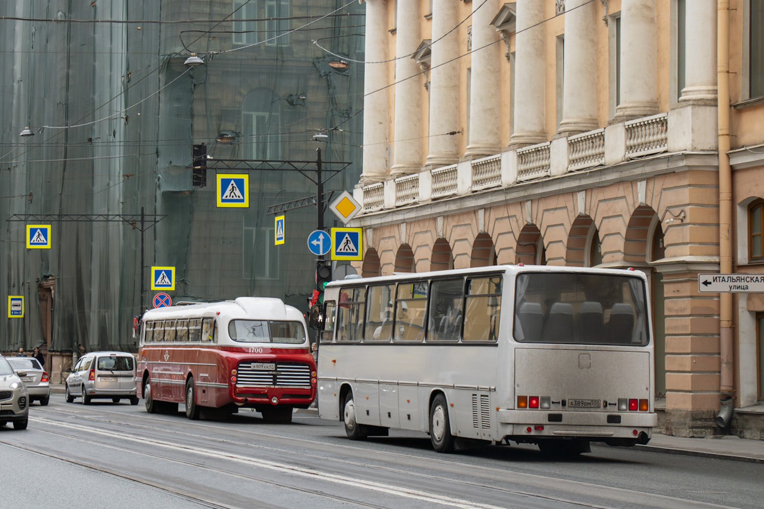 Московская область, Ikarus 256.21H № А 389 ВМ 550; Санкт-Петербург — VI Международный транспортный фестиваль "ТранспортФест-2025"