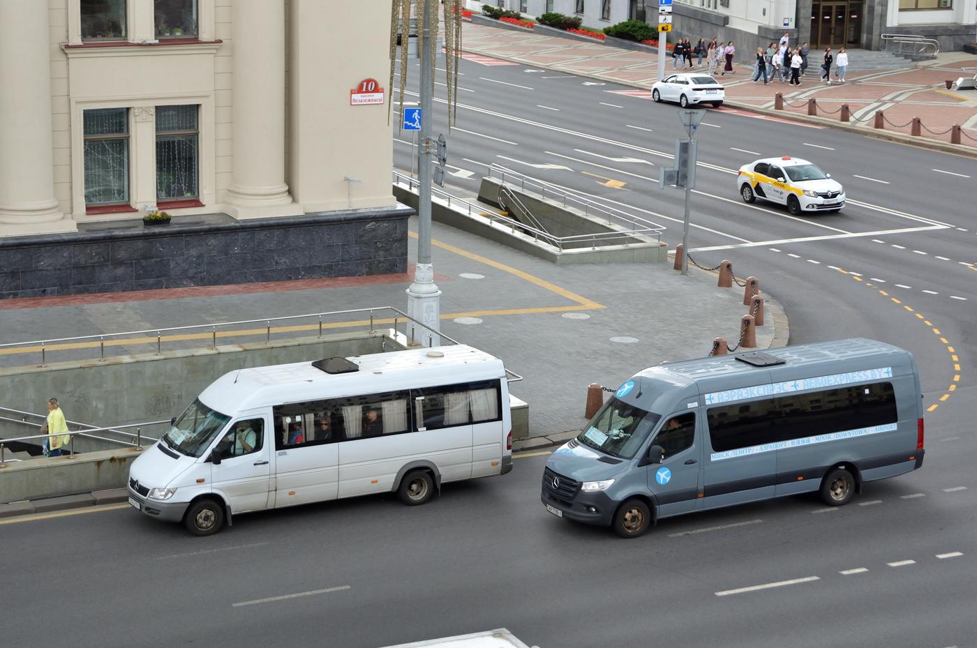 Минск, Луидор-2232* (MB Sprinter Classic) № ВА 4216-7; Минск, (модель неизвестна) № АР 7785-1