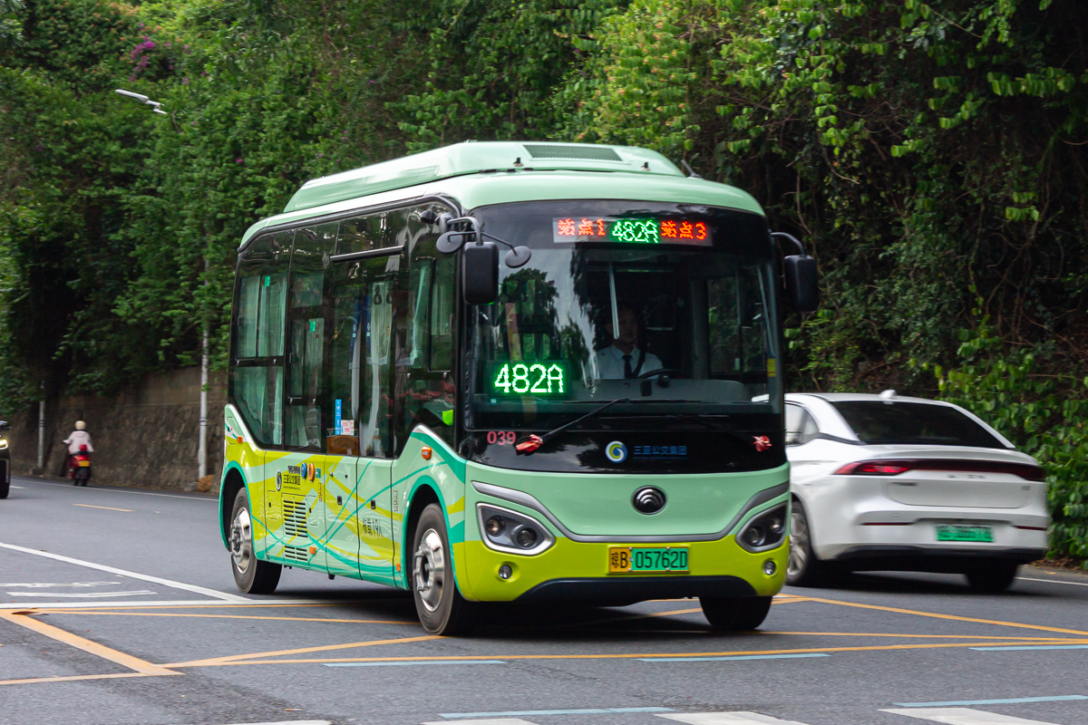 Китай, Yutong E6S (ZK6606BEVG1) № 039