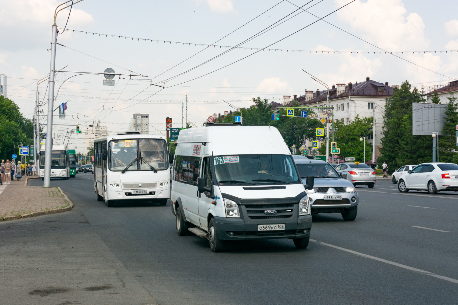Башкортостан, Нижегородец-222702 (Ford Transit) № О 669 КО 102