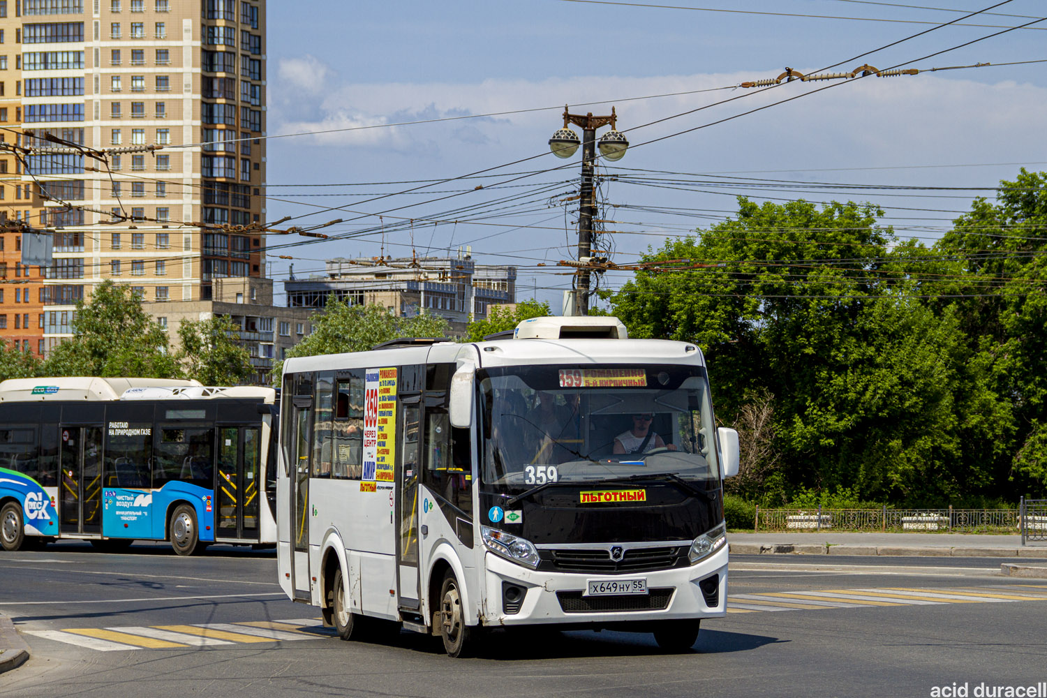 Омская область, НефАЗ-5299-40-57 (CNG) № 1474; Омская область, ПАЗ-320405-14 "Vector Next" № Х 649 НУ 55
