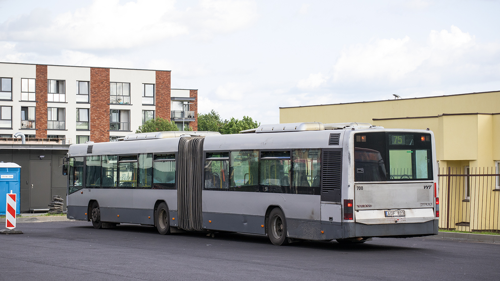 Литва, Volvo 7700A № 708