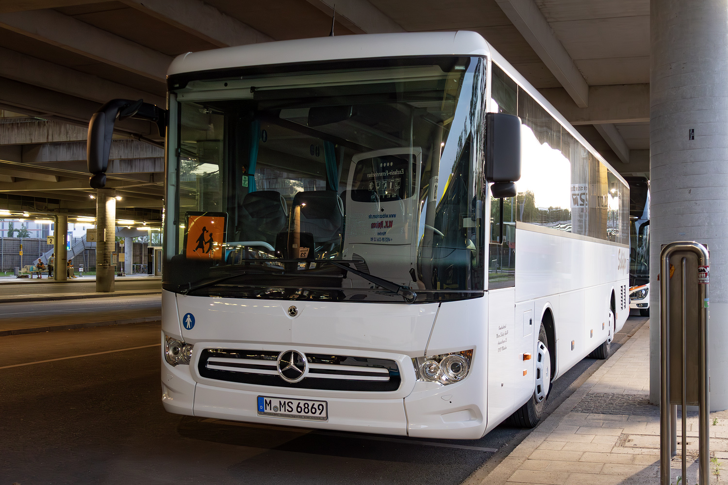 Бавария, Mercedes-Benz Intouro III № M-MS 6869
