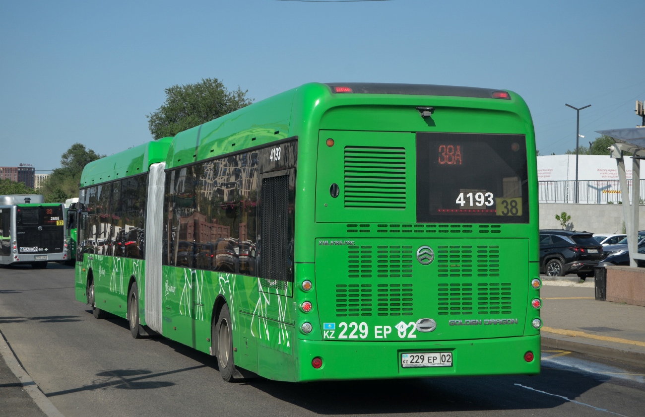 Алматы, Golden Dragon XML6185J13C (Hyundai Trans Auto) № 4193