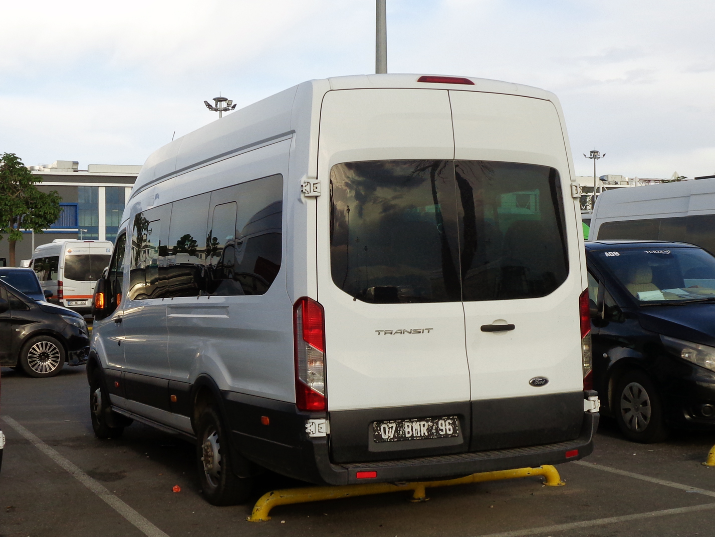 Турция, Ford Transit № 07 BMR 96
