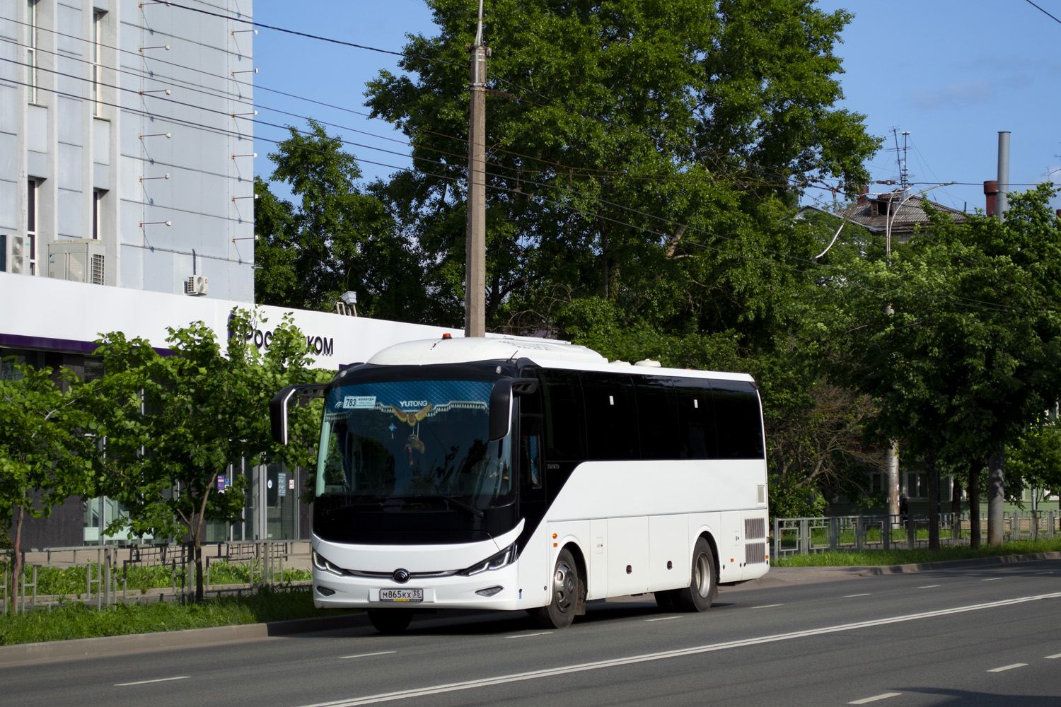 Вологодская область, Yutong C9 (ZK6947HN) № М 865 КХ 35