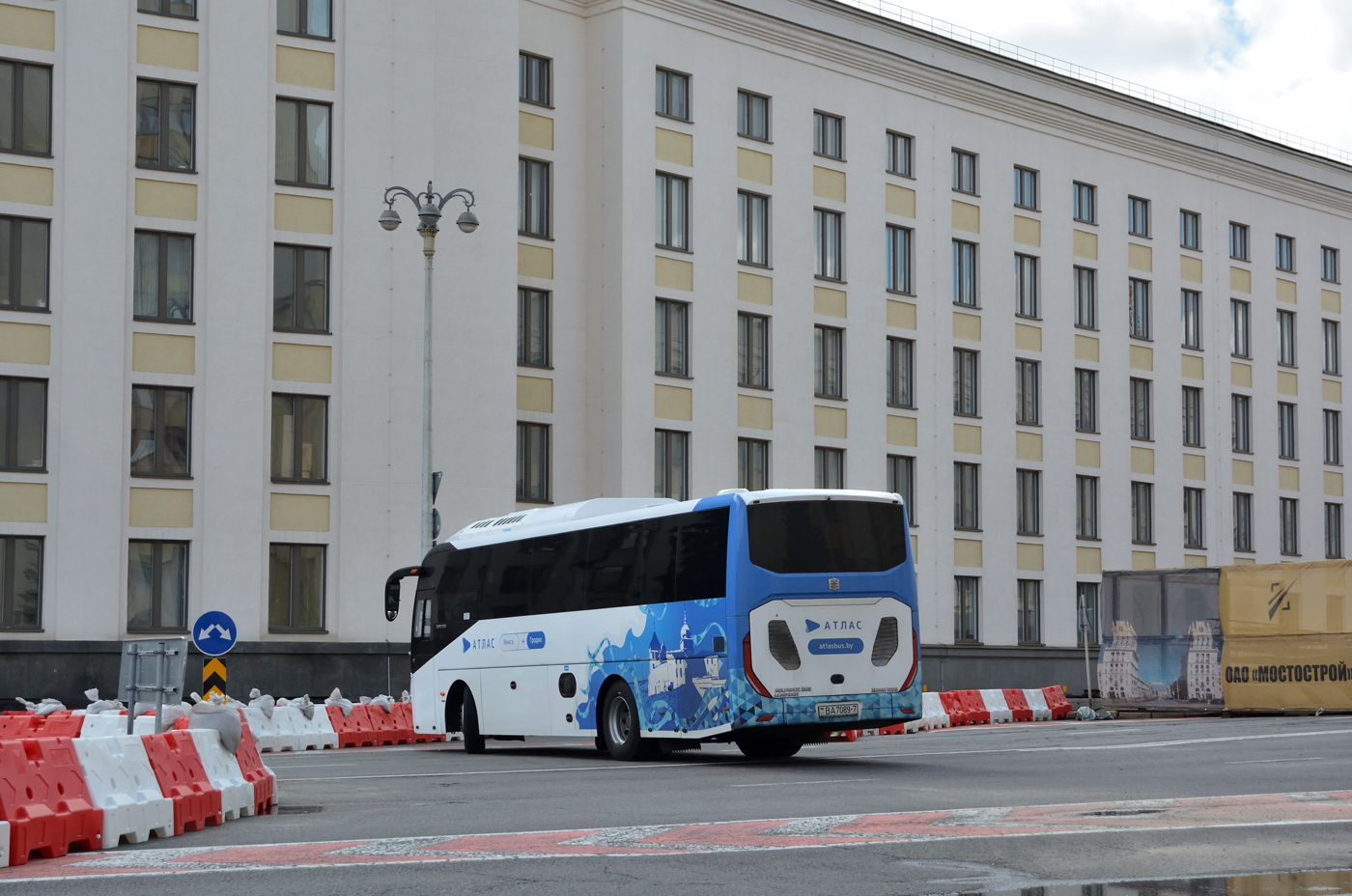 Минск, Zhong Tong LCK6109H № ВА 7089-7