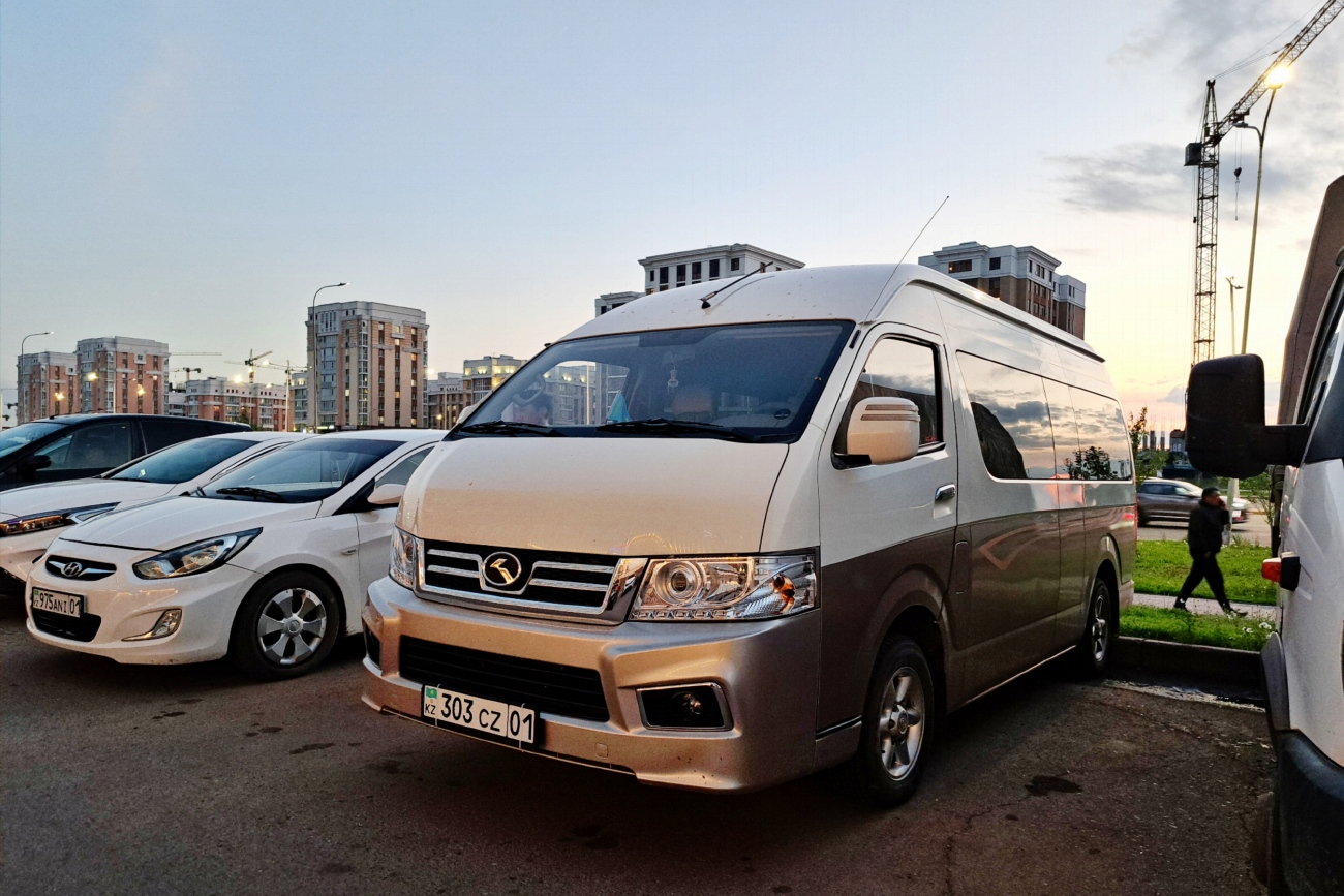 Астана, King Long № 303 CZ 01