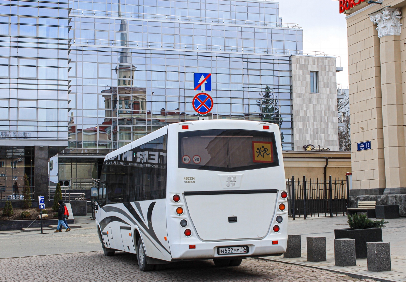 Карелия, Неман-420234-511 № Н 652 МУ 10