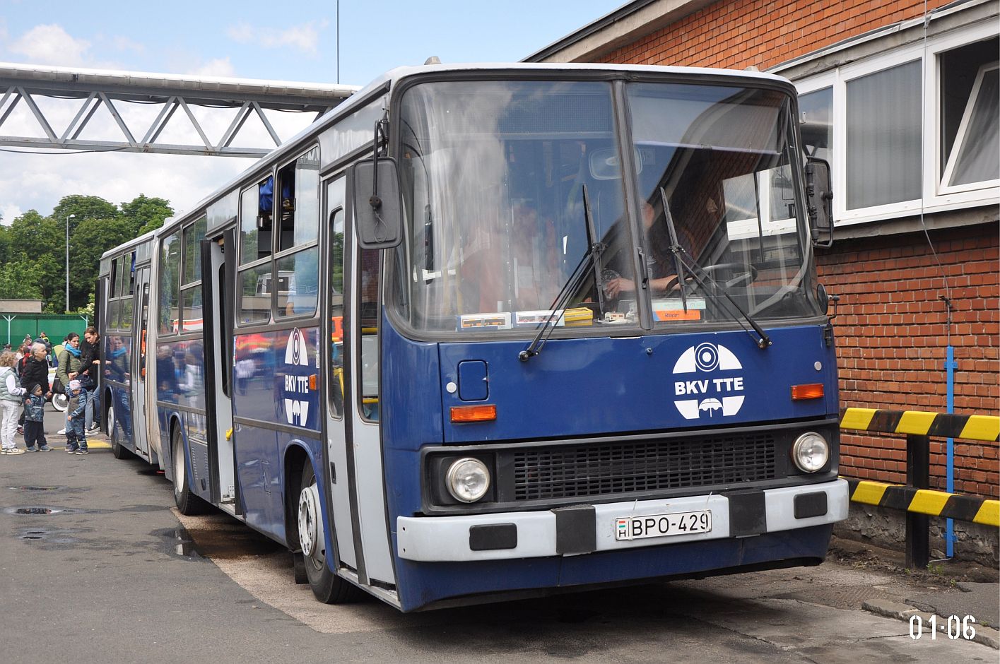 Венгрия, Ikarus 280.40A № 04-29