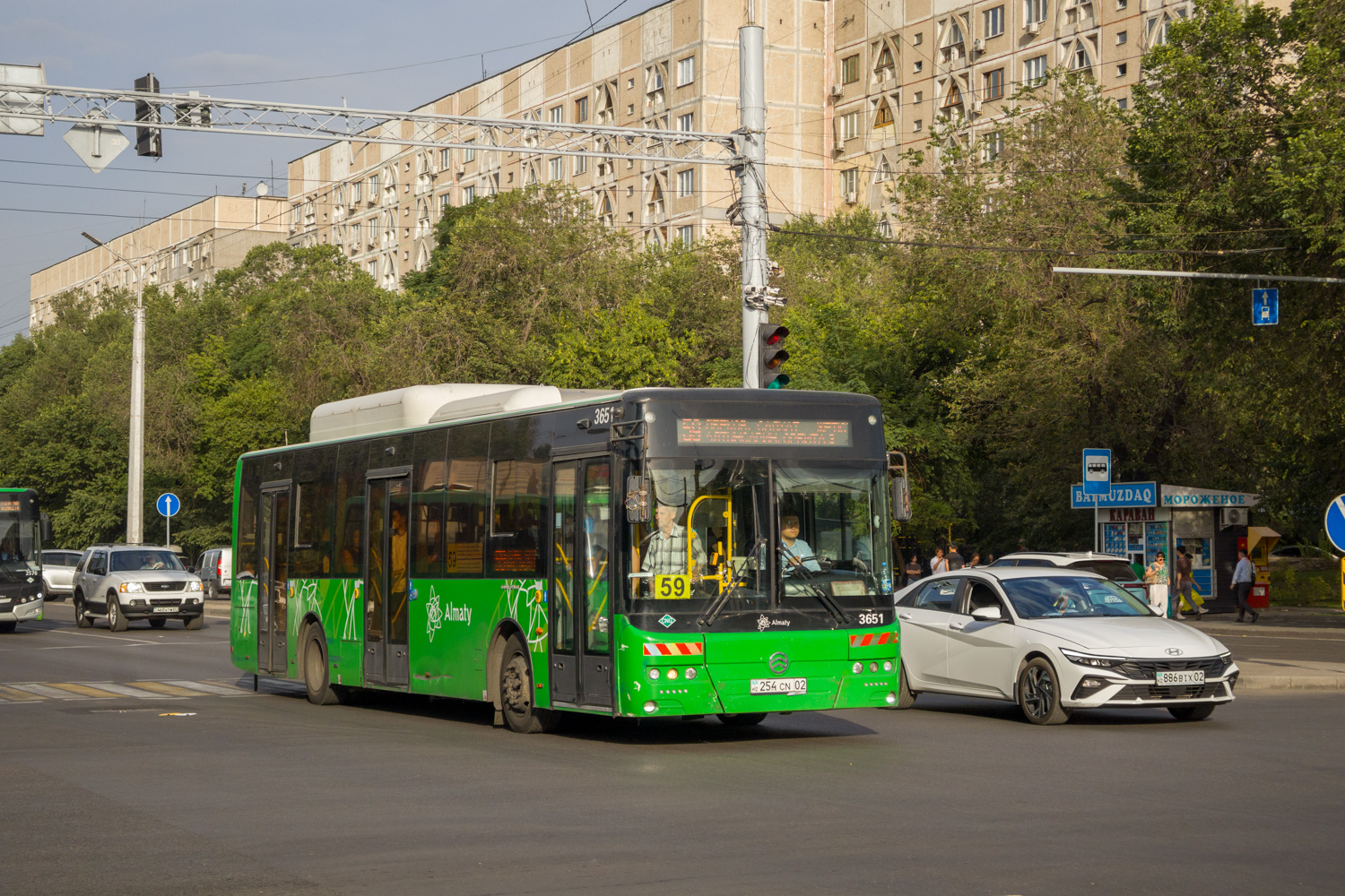 Алматы, Golden Dragon XML6125CN (Hyundai Trans Auto) № 3651