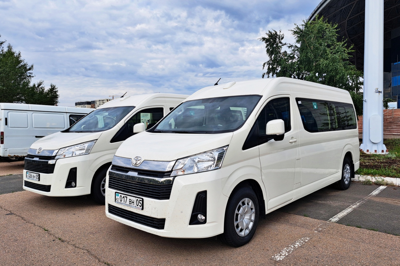 Алматинская область, Toyota HiAce GRH322L № 017 BH 05