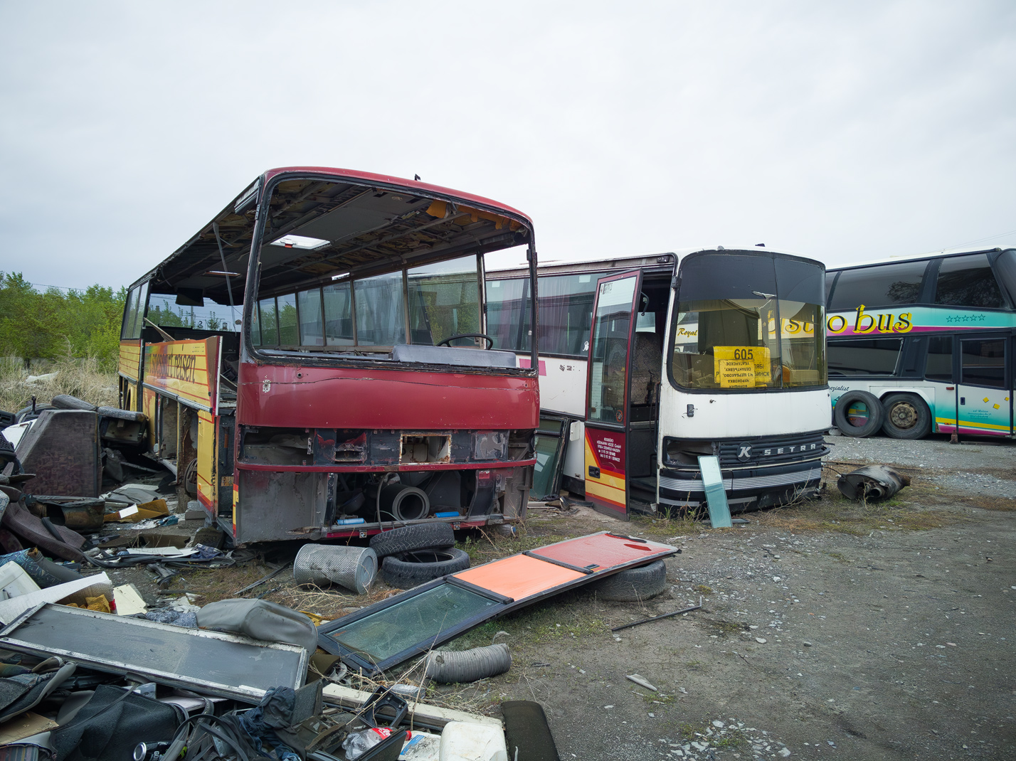 Костанайская область, Setra S215HR № 576 DOA 10; Костанайская область, Setra № 229 FBA 10; Костанайская область, Neoplan N122/3 Skyliner № 493 HMA 10; Костанайская область — Автобусные парки