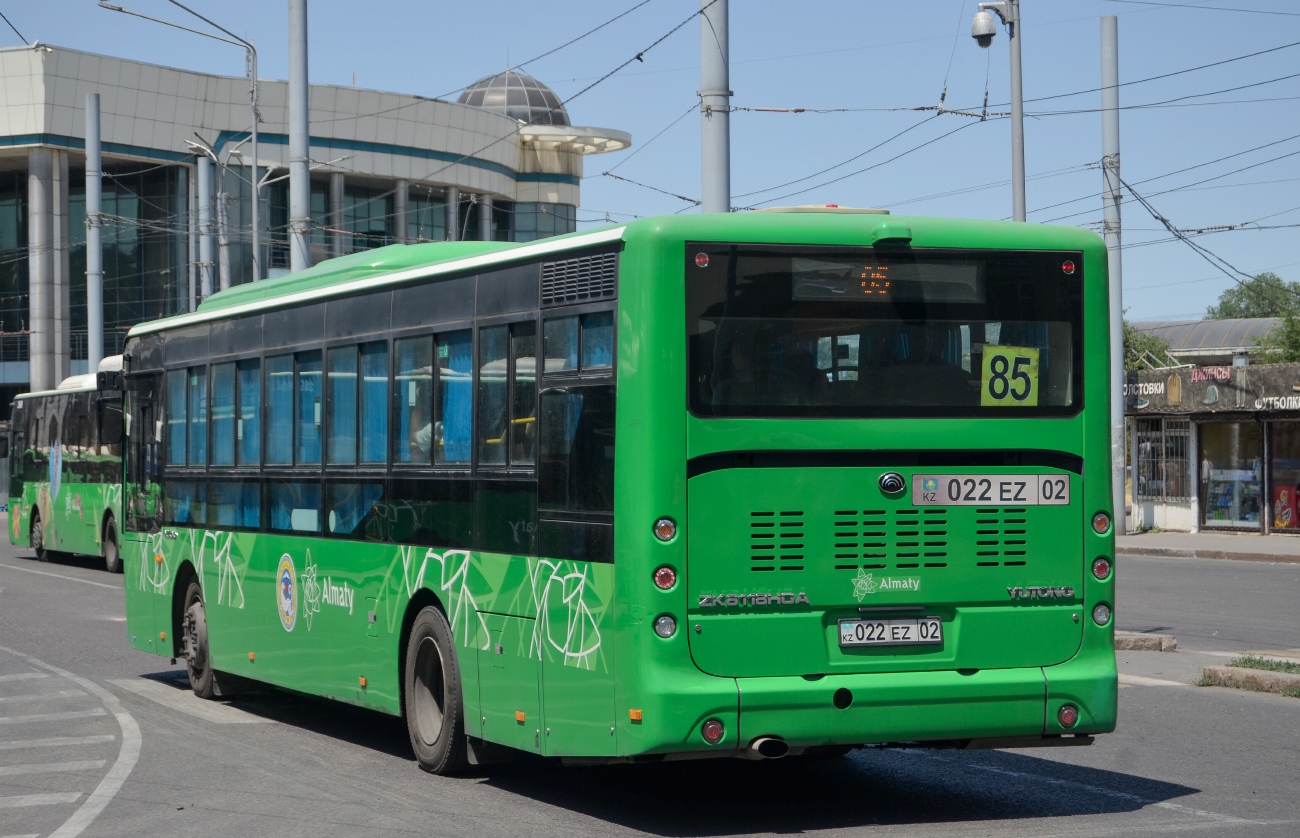 Алматы, Yutong ZK6118HGA (QazTehna) № 022 EZ 02