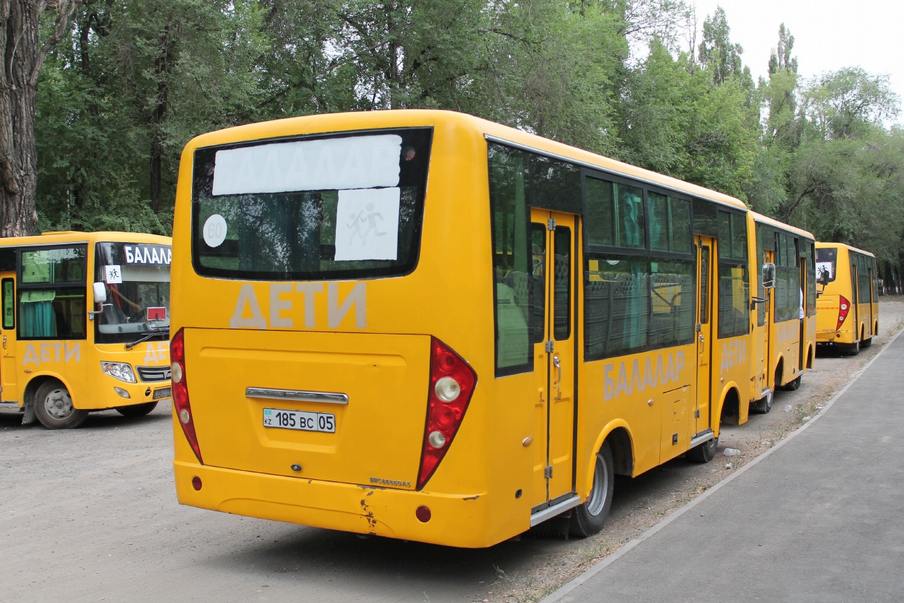 Алматинская область, Dongfeng BWC6665GA5 (Qilu/СемАЗ) № 185 BC 05