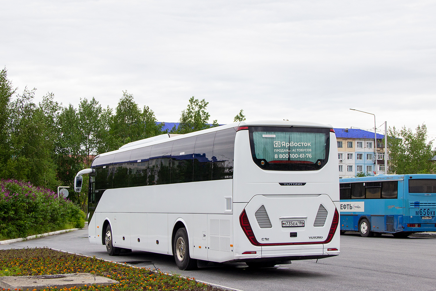 Ханты-Мансийский АО, Yutong C12 (ZK6127HQ) № М 735 ЕА 186