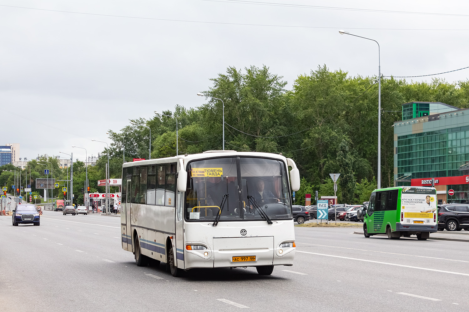 Свердловская область, КАвЗ-4238-02 № АС 997 66
