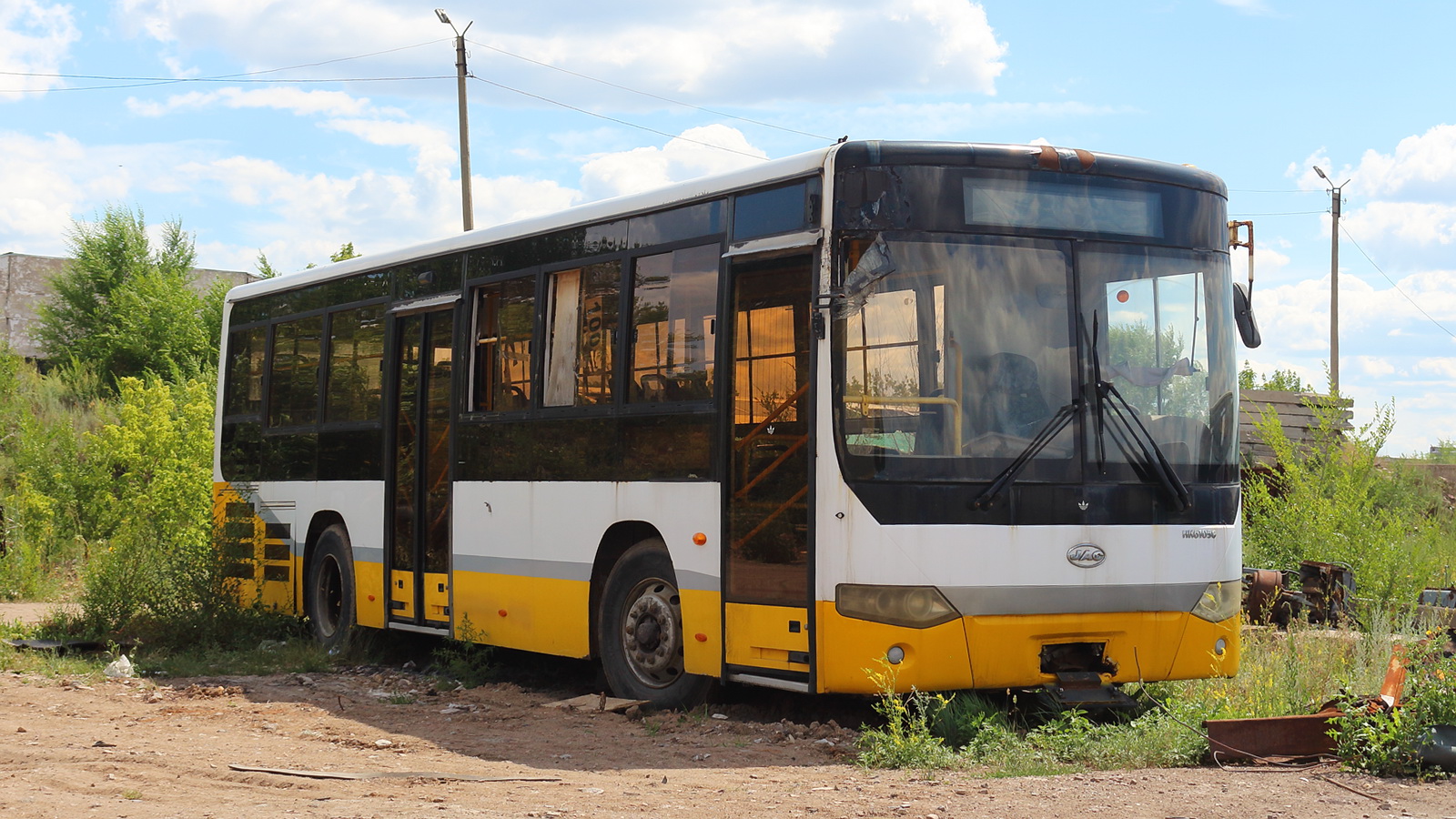 Карагандинская область, Heke JAC HK6105G № 986 AER 09; Карагандинская область — Автобусы без номеров