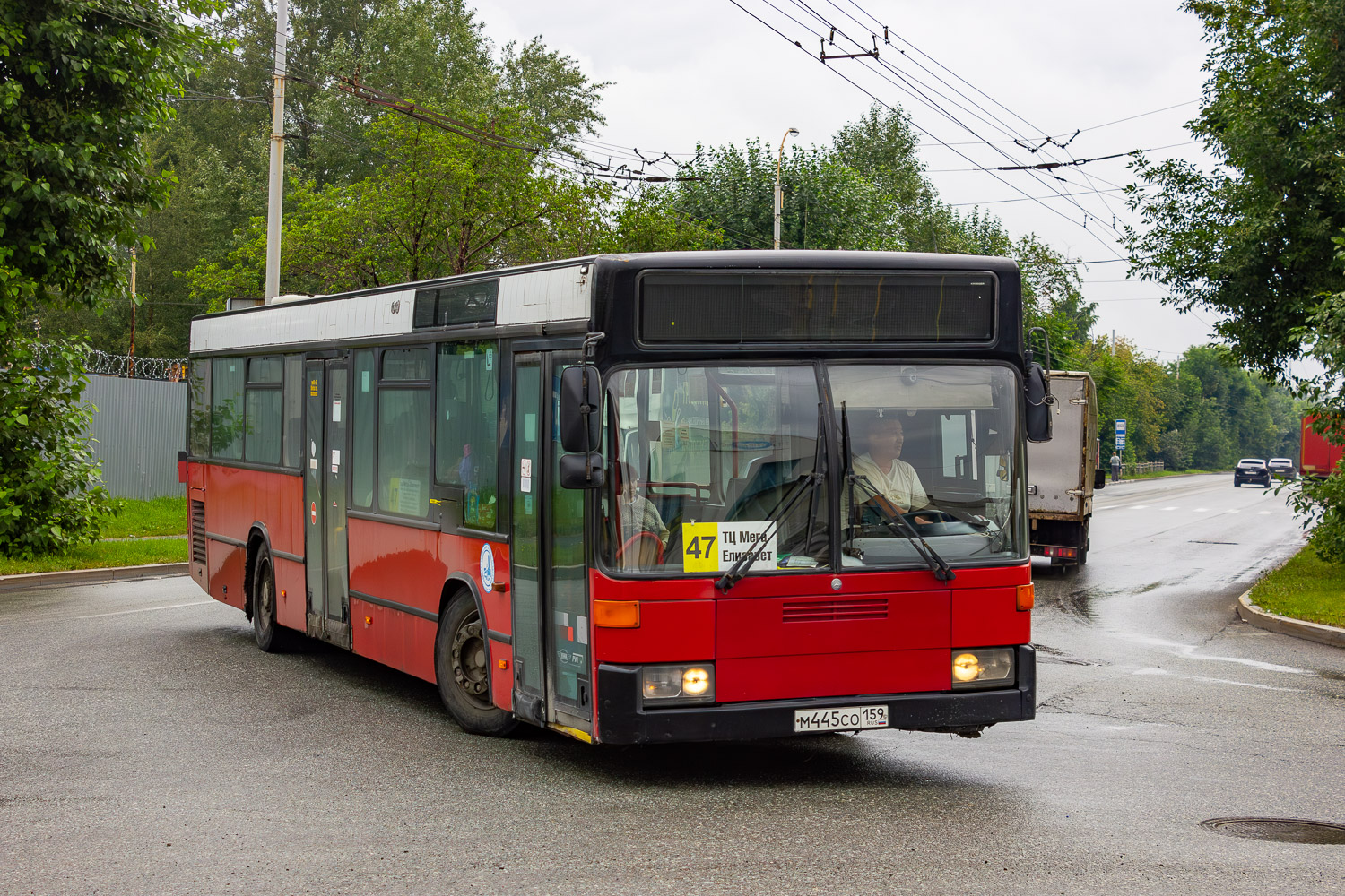 Свердловская область, Mercedes-Benz O405N2 № М 445 СО 159