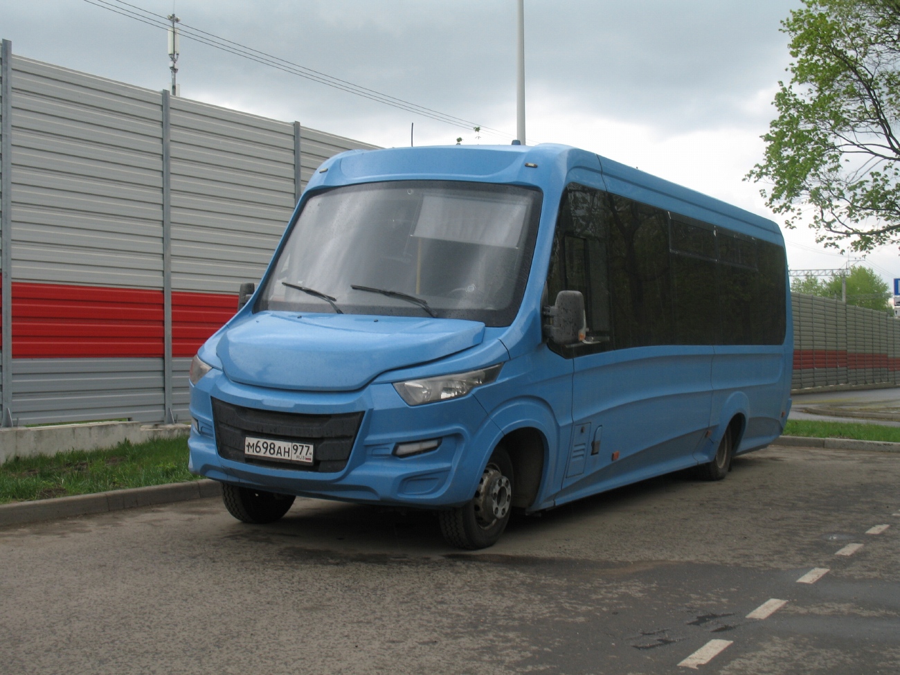 Москва, Нижегородец-VSN700 (IVECO) № М 698 АН 977