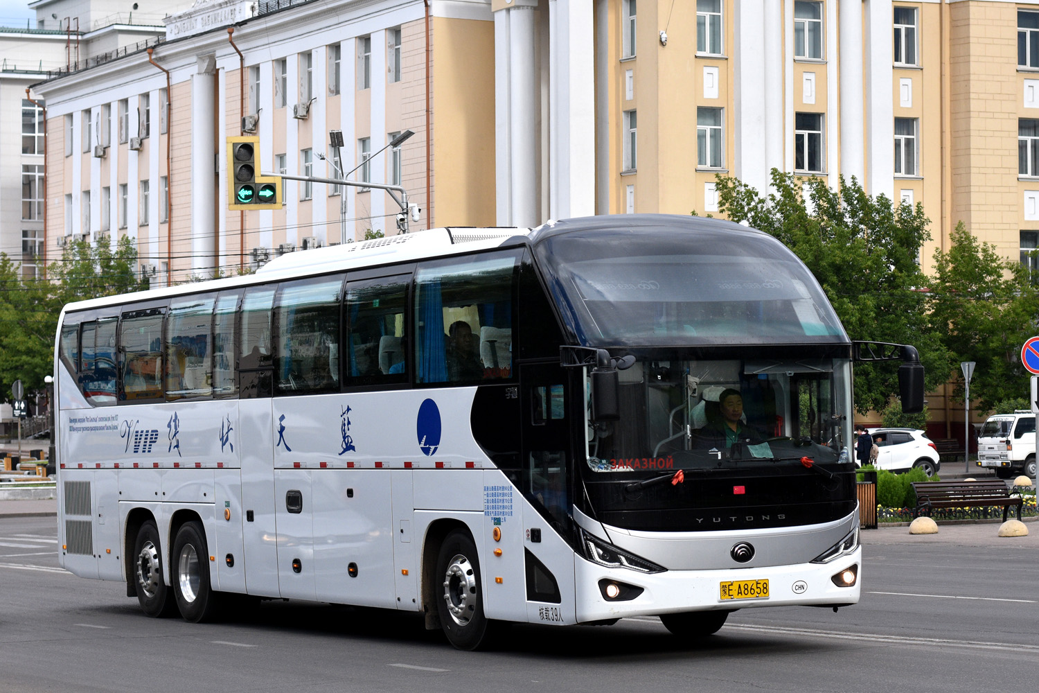 Китай, Yutong ZK6137H16QY1 № 蒙Е A8658