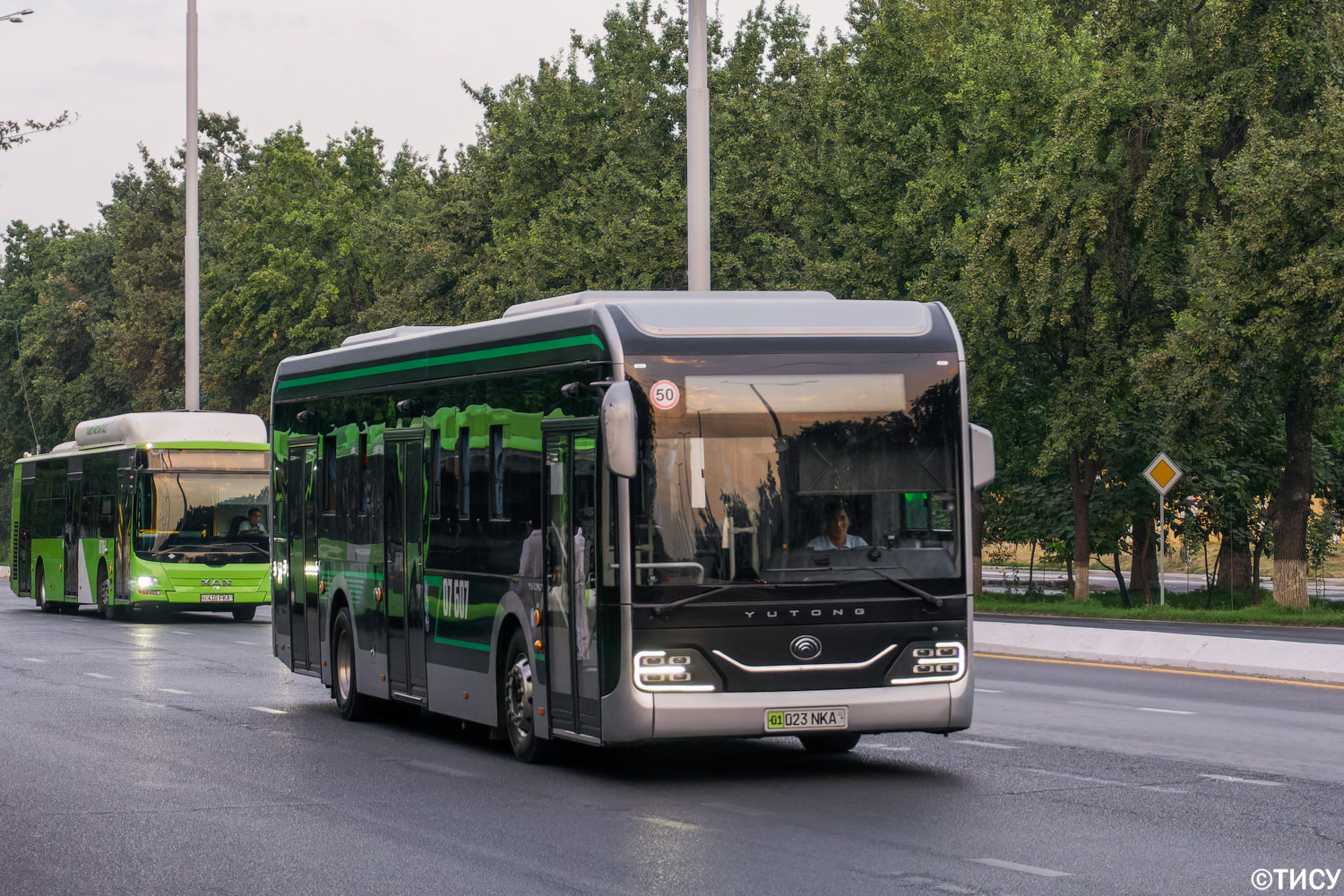 Узбекистан, Yutong ZK6126BEVG № 07607