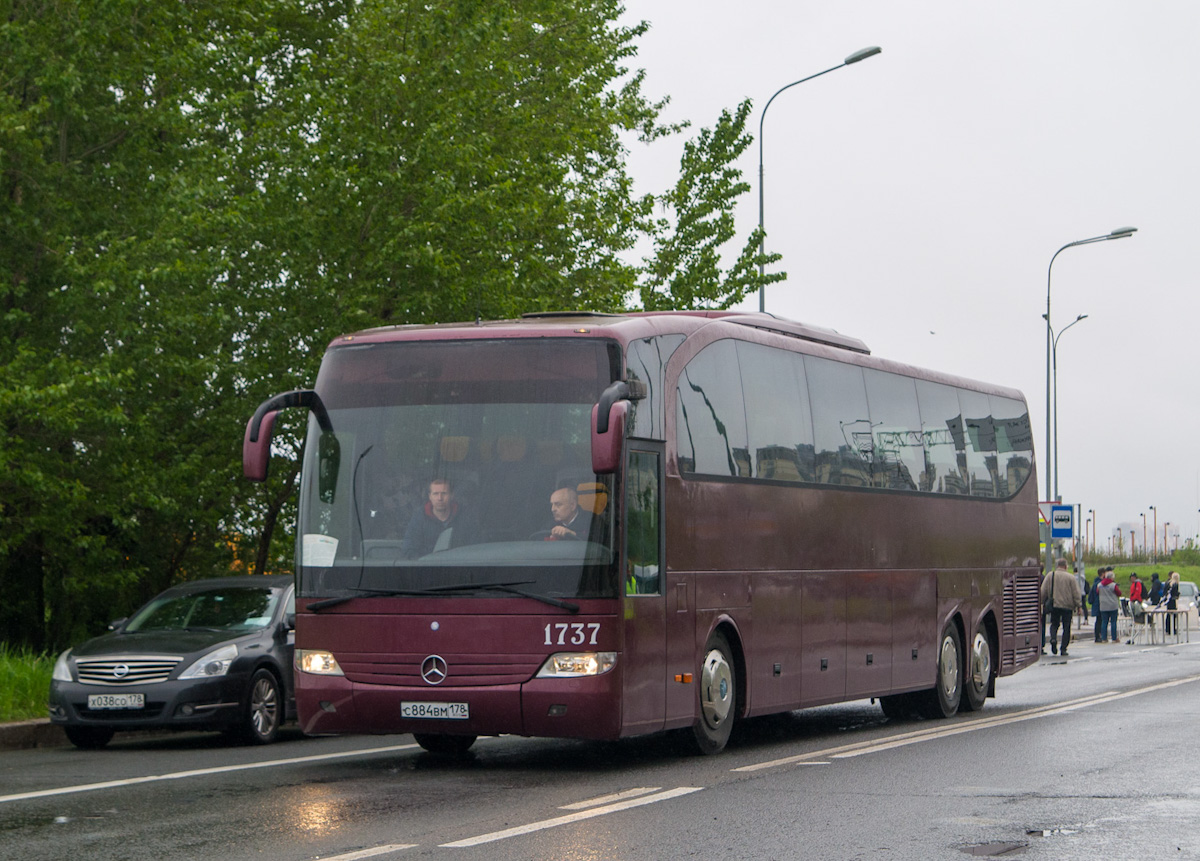 Санкт-Петербург, Mercedes-Benz O580-17RHD Travego L № 1737; Санкт-Петербург — VI Международный транспортный фестиваль "ТранспортФест-2025"