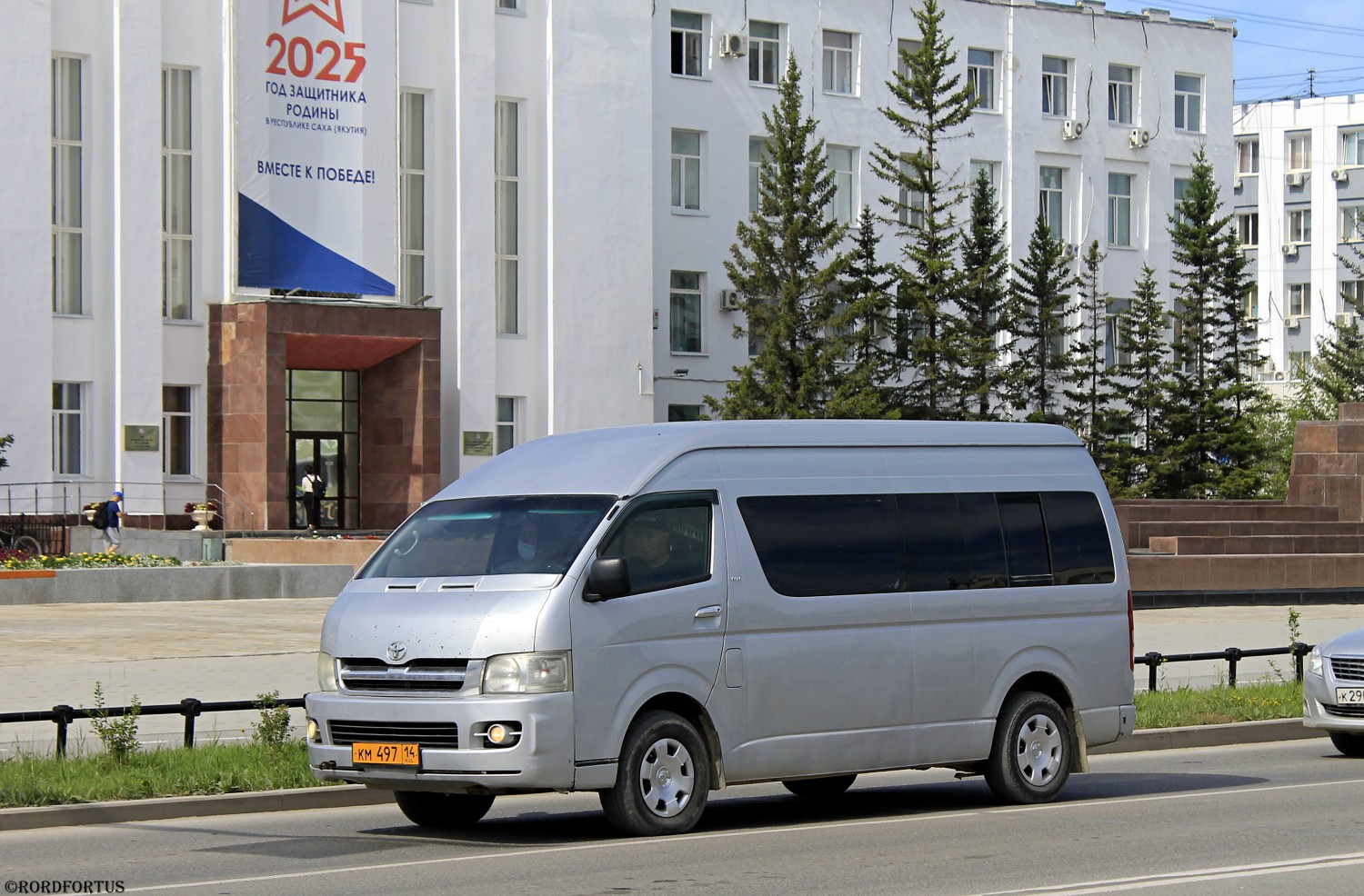 Саха (Якутия), Toyota HiAce  (все) № КМ 497 14