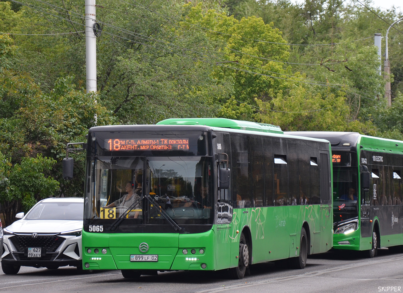 Алматы, Golden Dragon XML6125CR № 5065