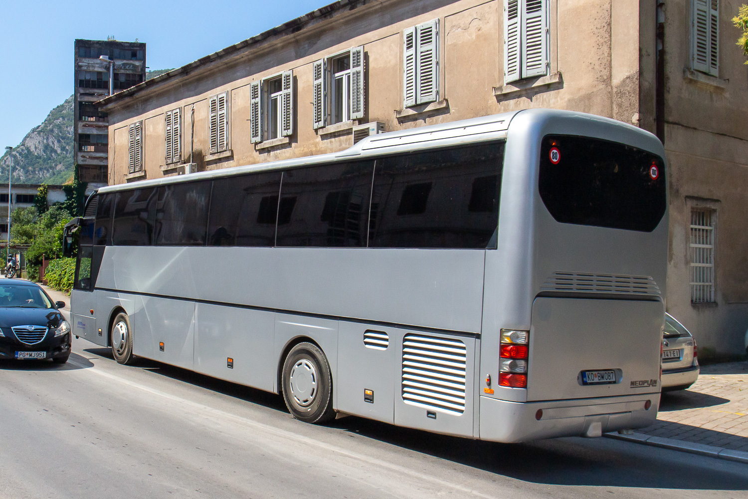 Черногория, Neoplan PC3 N3316SHD Euroliner SHD № KO BM087