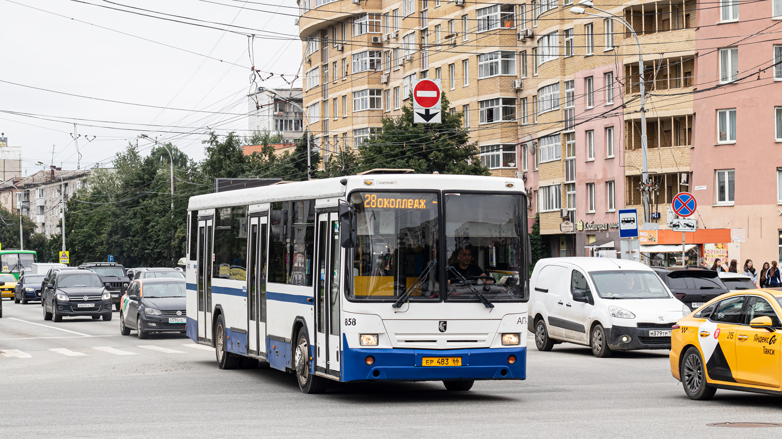 Свердловская область, НефАЗ-5299-20-32 № 858