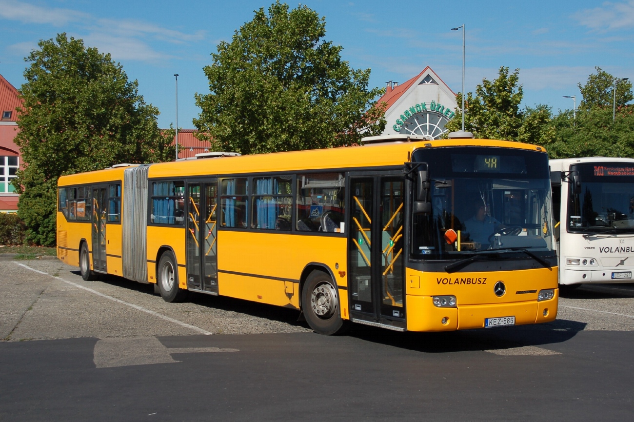 Ungārija, Mercedes-Benz O345 Conecto G № KEZ-586